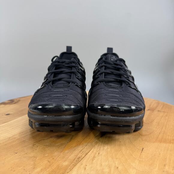 Mens 7 / 8.5W - Nike Air Max Vapormax Plus Shoes Triple Black 924453-004 NEW - Picture 2 of 9